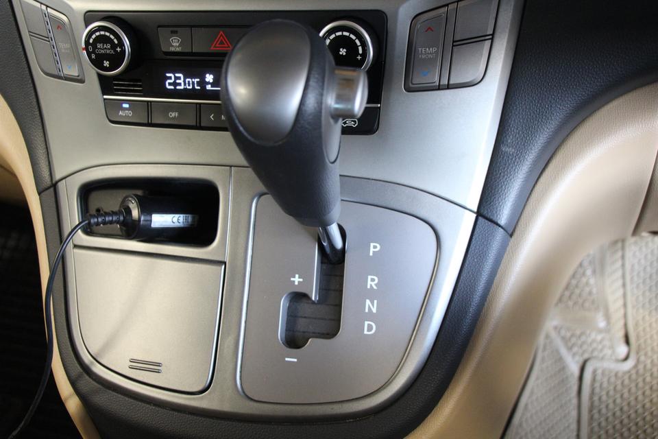 รหัสรถ TKG7927 📌HYUNDAI H1 2.5 ELITE ปี 2020 รูปที่ 2