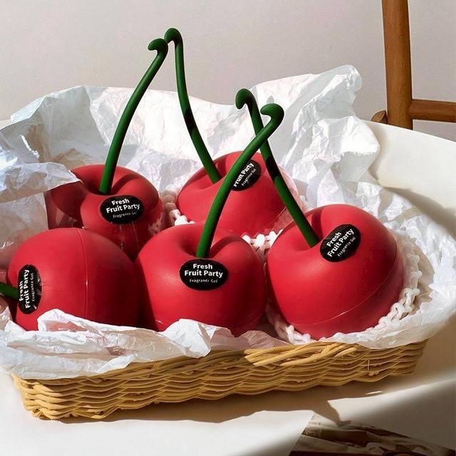 น้ำหอมปรับอากาศรูปเชอรี่น่ารักๆ