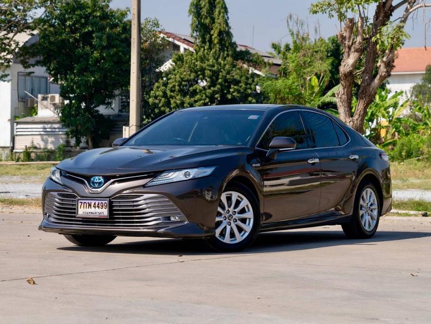 Toyota  Camry 2.5 Hybrid Premium Sunroof Top 2020 รถสวย ประวัติดีชัดเจน เข้า0ครบทุกระยะ