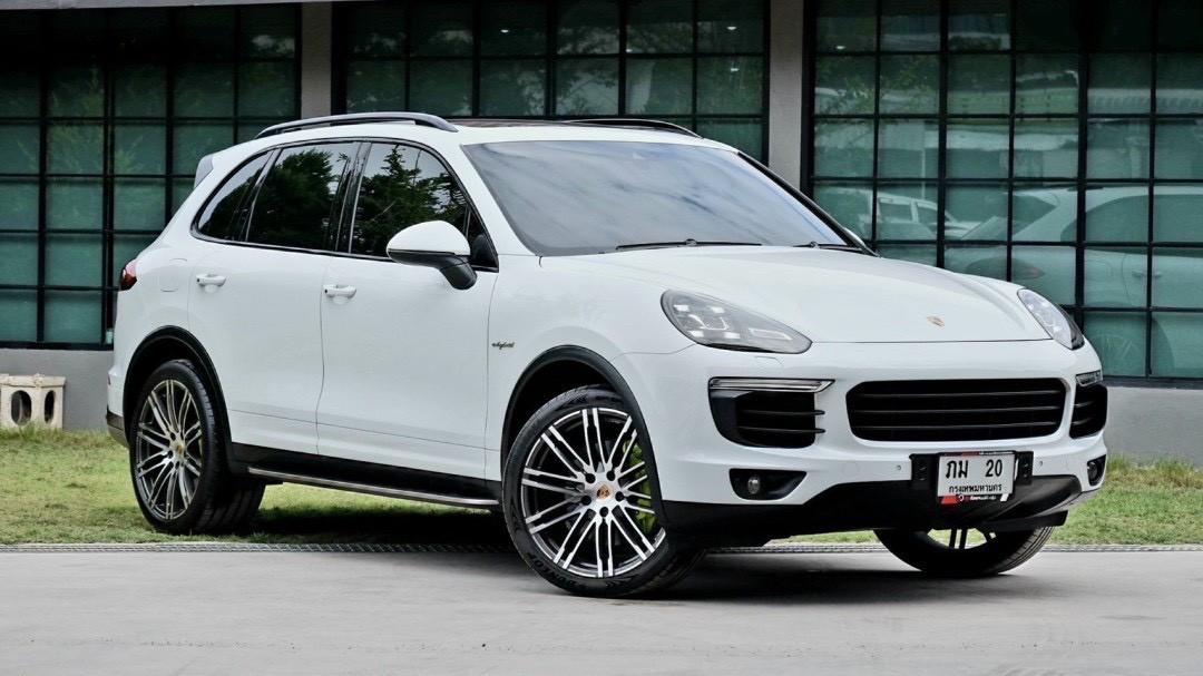 รหัสรถ KN20 📌PORSCHE CAYENNE 3.0 S E-HYBRID ปี 2015