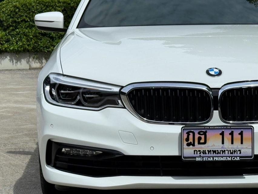 2020 BMW 530e G30 รถมือเดียวออกป้ายแดง รถวิ่งน้อย เข้าศูนย์ทุกระยะ ไม่เคยมีอุบัติเหตุครับ 6