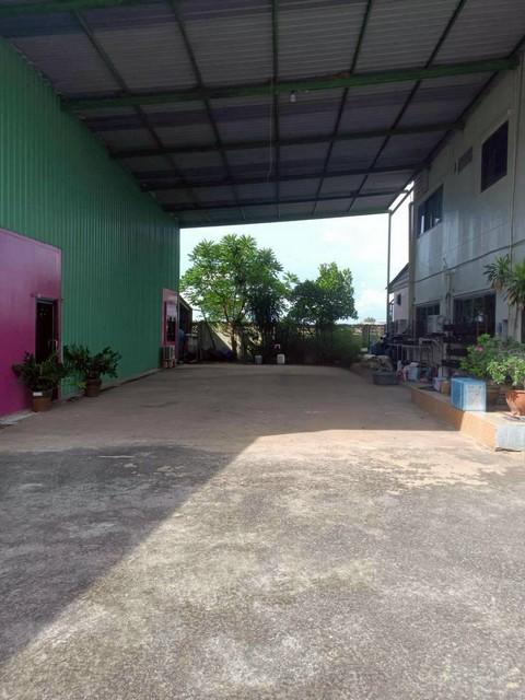 ขายโรงงานพร้อมเครื่องจักร และอาคารพาณิชย์ 3 ชั้น บนเนื้อที่ 2 ไร่ ย่านลำลูกกา คลอง 10 ขอ รง. ได้ 5