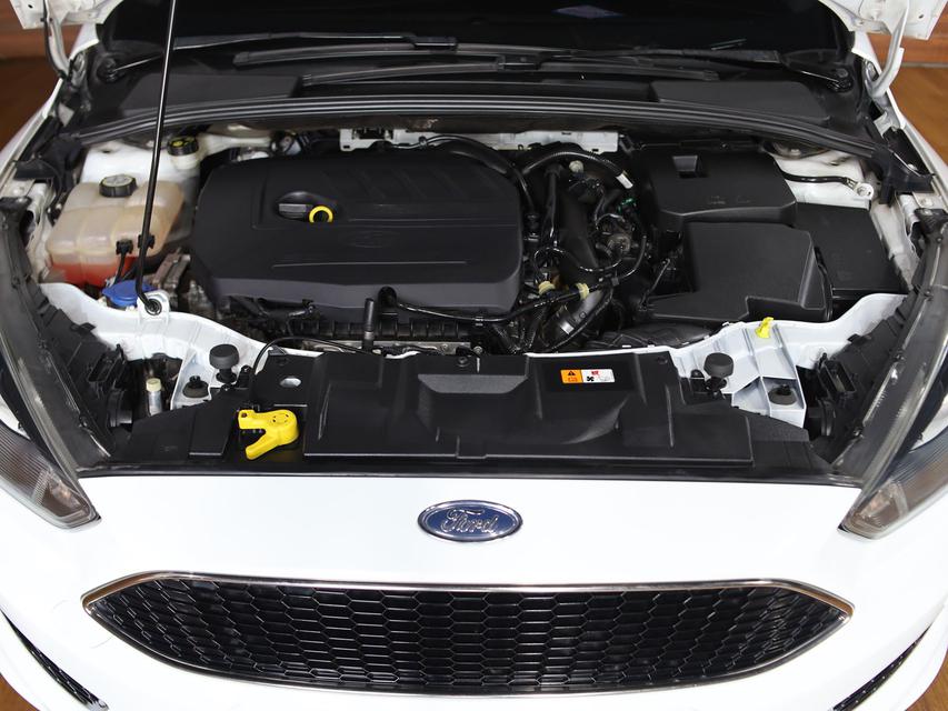 FORD FOCUS 1.5 ECOBOOST S AT 2018 6