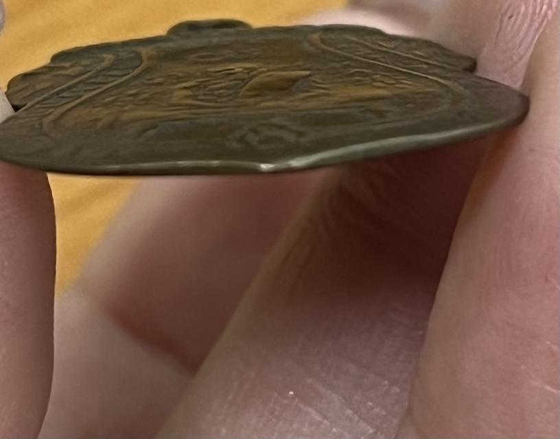 หลวงพ่อกลั่น เสี้ยนตอง