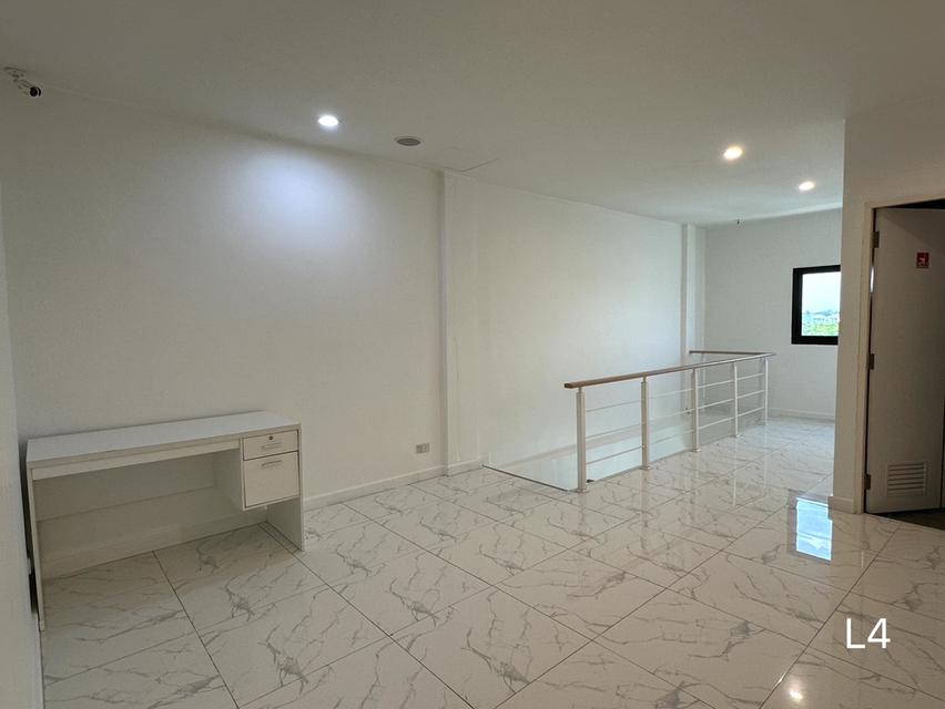 เซ้งคลินิกความงาม ร้านเสริมสวย สปา โรงเรียนสอนความงาม เป็นอาคารพาณิชย์ 4 ชั้น ตึก Stand alone ตึกติดถนนหลักในแหล่งชุมชน เจ้าของปล่อยเอง 19