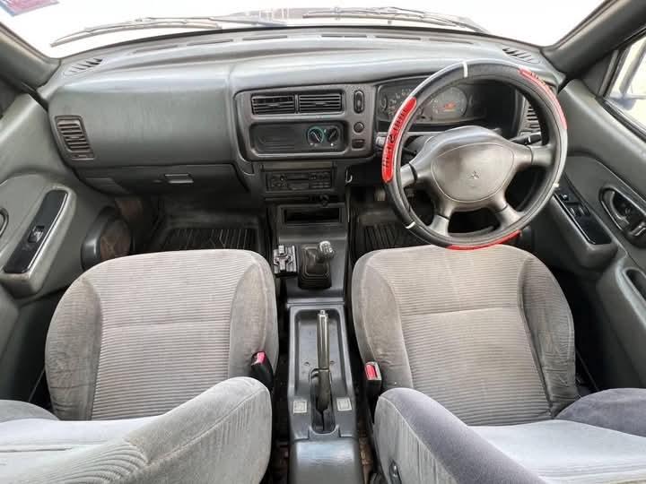 Mitsubishi L200-Strada ปี 1996 7