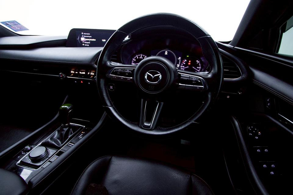 MAZDA 3 2.0 S Sports 2020 15
