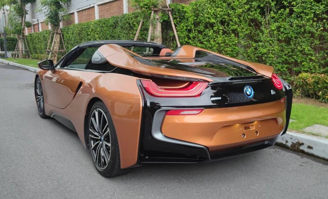 BMW i8 2