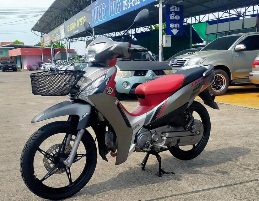 Yamaha Finn สีเทา ปี 2021 3