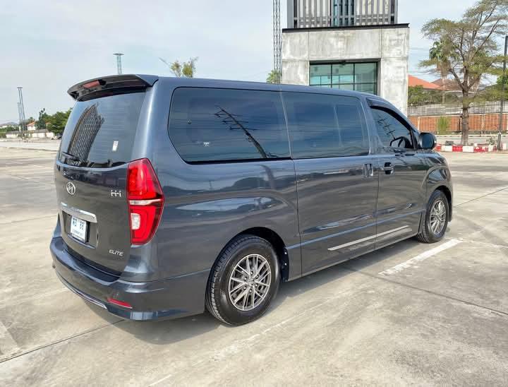 Hyundai H-1 ปี 2021 8