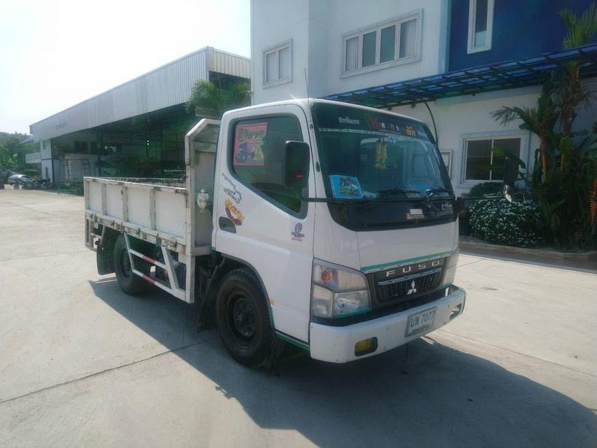 Mitsubishi FUSO รถบรรทุก 4 ล้อ สภาพดีมาก