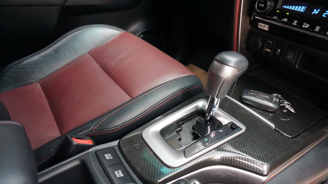 Toyota fortuner TRD Sportivo 2016 รูปที่ 10