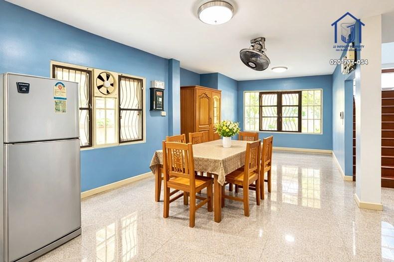 ขายบ้านเดี่ยว 2 ชั้น หมู่บ้าน เค.ซี.พาร์ควิลล์ 2  ซอยเลียบคลองสอง29 ใกล้ทางด่วนกาญจนาภิเษก 6