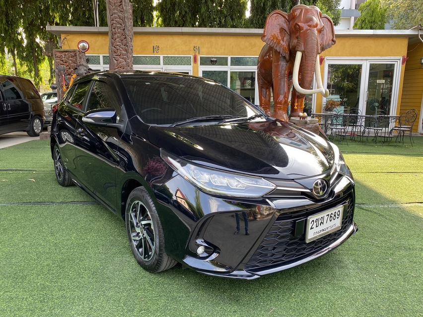 TOYOTA YARIS ตัวHATCH  SPORT PREMIUM เครื่อง1.2cc. เกียร์AUTO ปี 2021 #รถมือเดียวป้ายเเดงไมล์น้อย26,xxxกม. 3