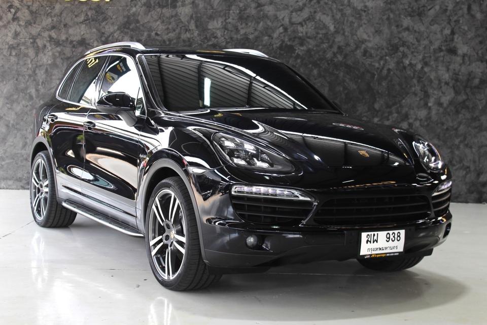 รหัสรถ JRS938 เข้าใหม่สวยจัด กับ Porsche Cayenne Hybrid 2013  3