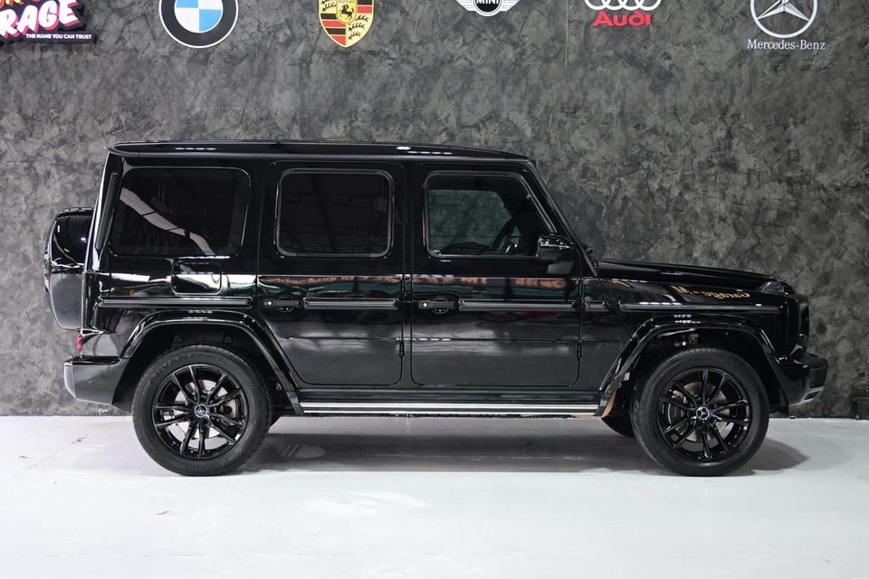 (แจ้งรหัสรถ JRS8999) MERCEDES-BENZ G400d สีดำ ภายในแดง ลงตัวมากๆ รูปย่อยที่ 4