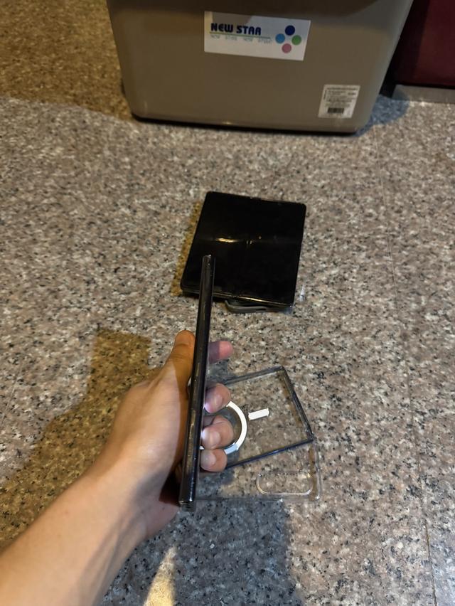 ขายๆๆๆถูกSamsungS23UltraสีPhontom Black 512กิ๊กRam12สูนTrueสภาพสวยการใช้งานดีเยี่ยมทุกๆฟังชั่นเครื่องรีสโตได้ตลอดไม่มีติดแอคเค้าใดๆคับ ( จอขาวจั๊วไม่ม รูปที่ 6