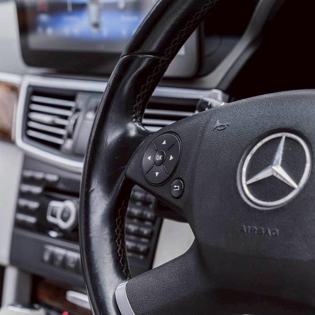 รหัสรถ 67GG373 Benz W212 แต่งเป็น E63 FACELIFT Look ปี 2012 ล้อ 2