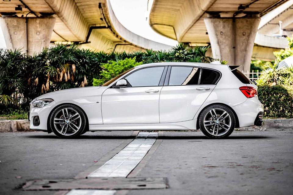 Bmw 118i M Sport เบาะแดง ปี 2016 สีขาว สวยสภาพดีมากๆ 4