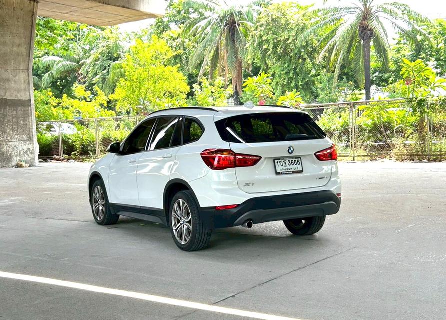 2020 BMW X1 1.5 sDrive18i รถสวยพร้อมใช้งาน รูปย่อยที่ 4