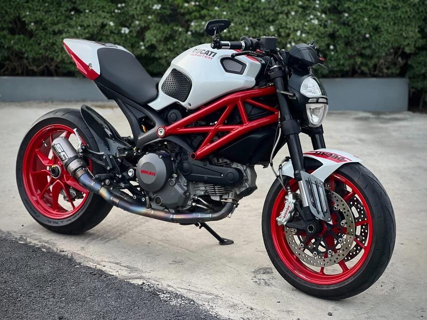 Ducati Monster 796 ABS ปี 2014 สีขาวล้อแดง