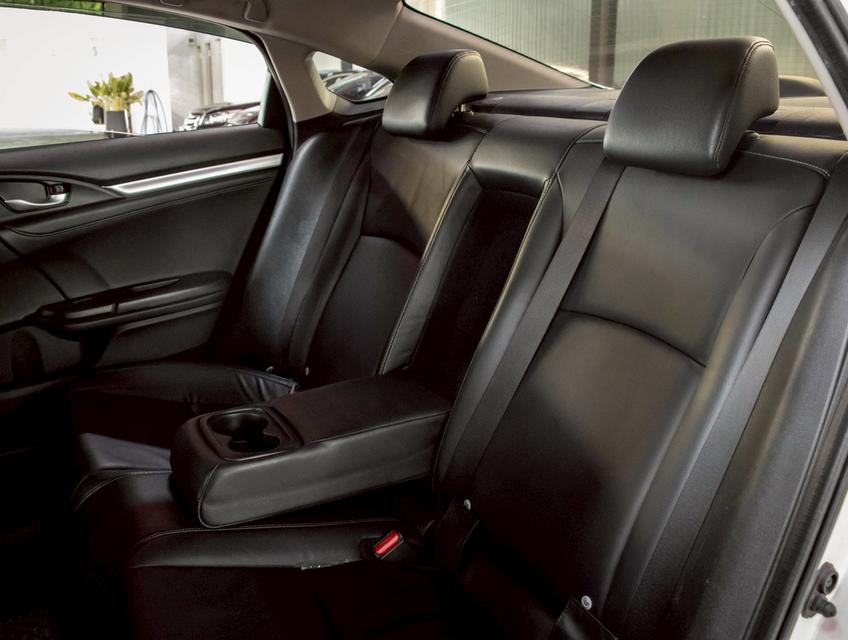 HONDA CIVIC FC 1.8 EL i-VTEC ปี 2020 14