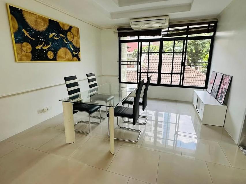 TOWNHOME สุขุมวิท ซอย 3 ใกล้มหาวิทยาลัย น้องๆนักศึกษาอยากจะหารกันเพื่ออยู่ หรือมองหาทำเลดีๆ สำหรับทำธุรกิจปล่อยเช่าAirbnb  6
