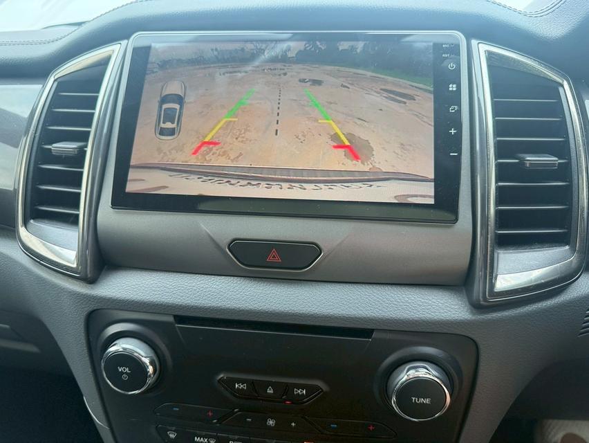 Ford Everest 2.0Titanium ปี17 10