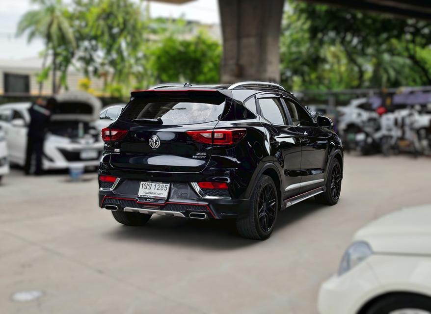 MG ZS 1.5 X Sunroof ปี 2020