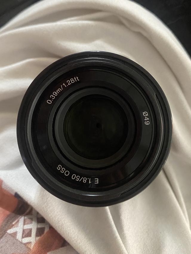 เลนส์ Sony 50mm f/1.8 OSS (E-mount)
