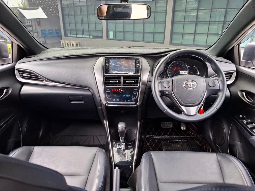 TOYOTA YARIS ECO 1.2 SPORT ปี 2021 6