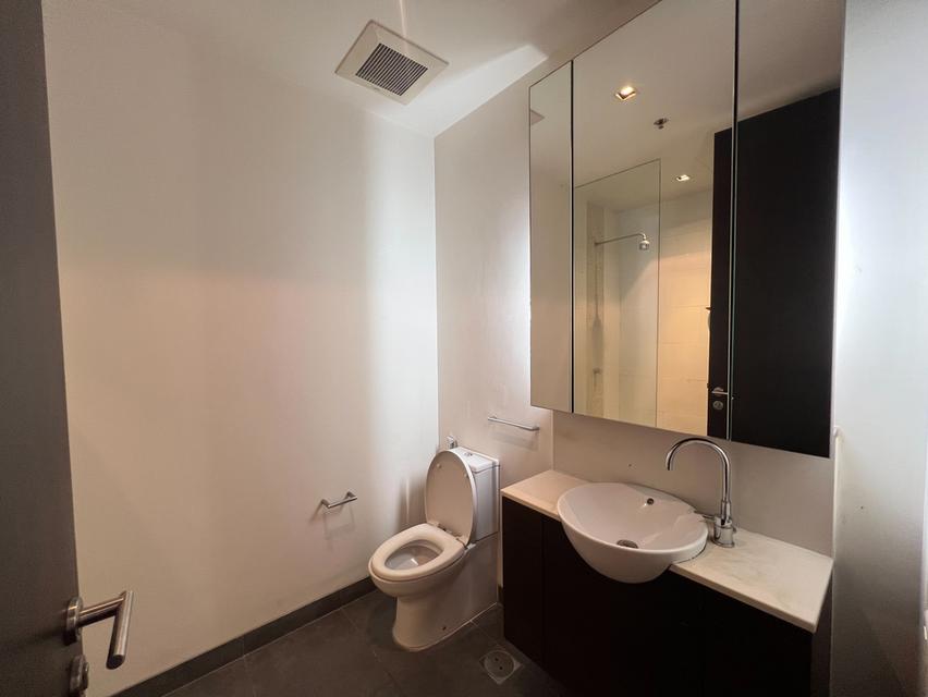 คอนโดปล่อยเช่า / ขาย  The Lofts Yennakart **เจ้าของปล่อยเอง** 8