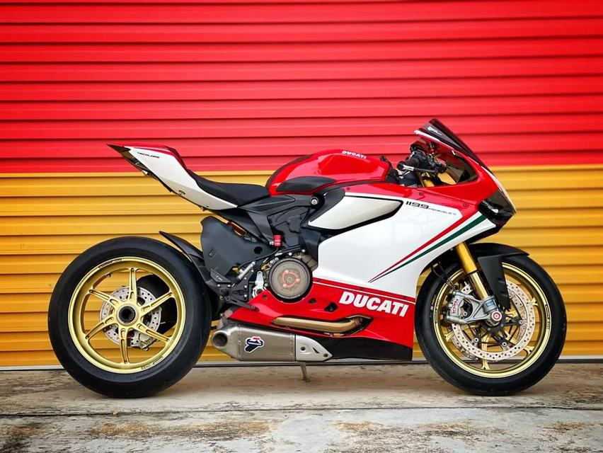 Ducati Panigale 4