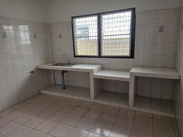 ให้เช่าบ้านเดี่ยว 1 ชั้น 64 ตร.ว. ถนนโชคชัย 4 กองปราบ ใกล้ MRT โชคชัย 4 3