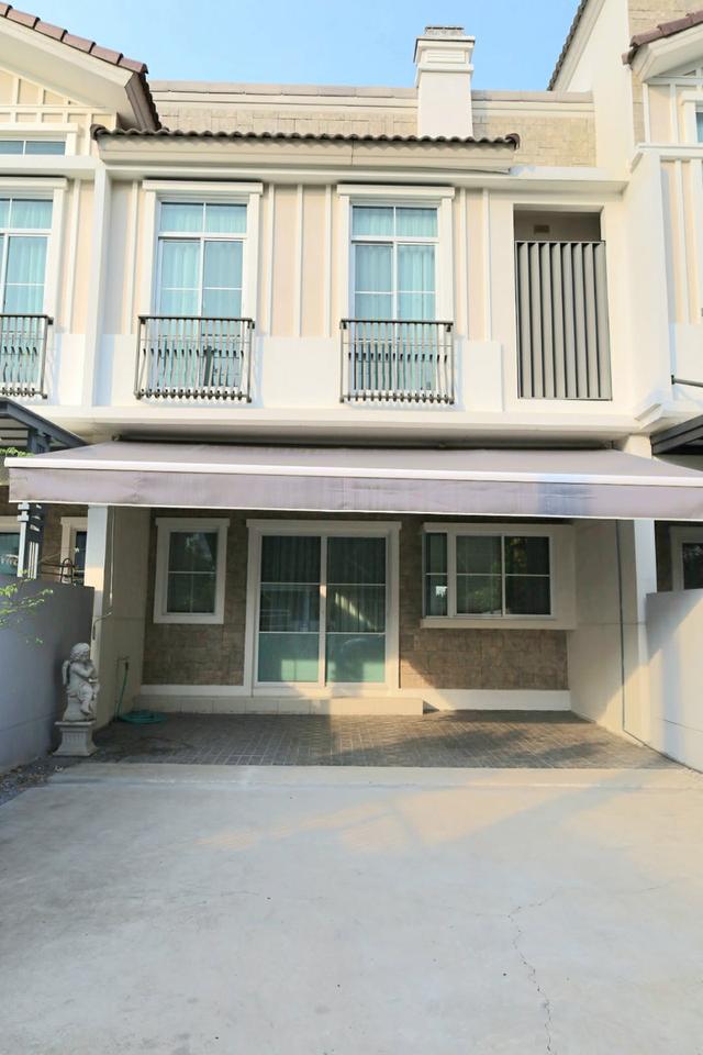 ให้เช่าทาวน์โฮมส์ 2 ชั้น 3ห้องนอน 3ห้องน้ำ ทำเลดีมากตรงข้ามเมกา อิเกีย บางนา 12