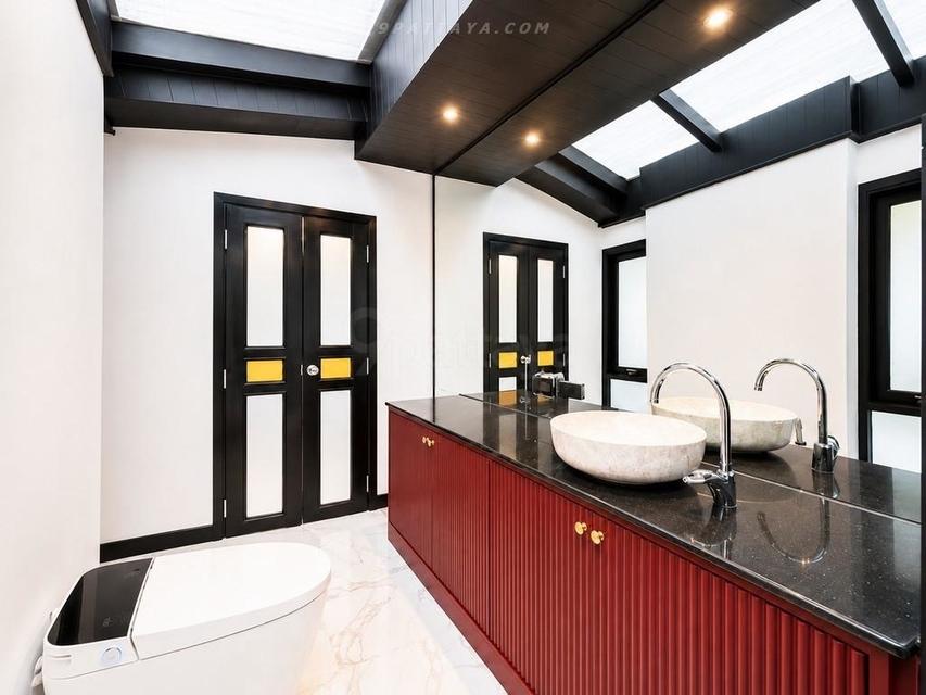 For Rent — Exclusive Thai-Modern Luxury Pool Villa near Na Jomtien Beach 4 bedrooms 5 bathrooms walking distance to the beach. elegant design รูปที่ 16
