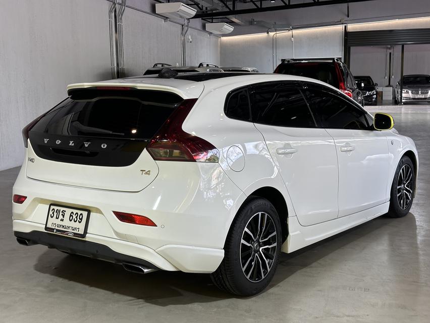 Volvo V40 T4 2.0 Turbo 2017 รูปที่ 13