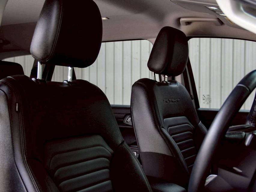ขาย Ford Everest 2.0 Turbo Sport ปี22 14