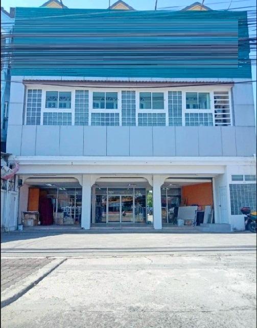 รร.นานาชาติระยอง 4.8 กม. เซ็นทรัลพลาซ่า ระยอง 3.2 กม. ห้องชุด อพาร์ทเม้นท์ 31 ตร.วา.121ตร.ม.หรูแต่งใหม่ 2 นอน 2 น้ำติดถน 1