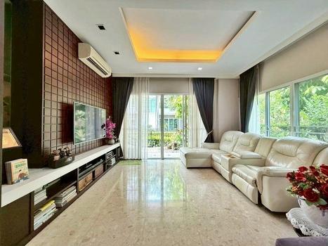 หมู่บ้านบางกอก บูเลอวาร์ด (สาทร-ปิ่นเกล้า1) 8
