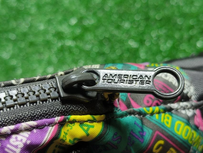 American Tourister  11