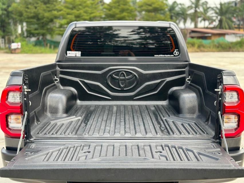 Revo Double Cab Prerunner 2.4 MID ปี 2022 รหัส PAT26 11