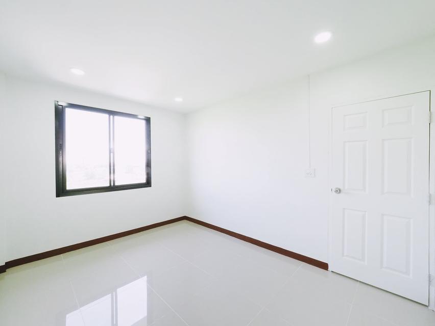 ขายอาคารพาณิชย์ 3.5 ชั้น+ดาดฟ้า ม.บัวทองธานี ขนาด 15 ตรว. 5นอน 3น้ำ [บางใหญ่-กาญจนาภิเษก] ขาย 1.99ล้าน 19