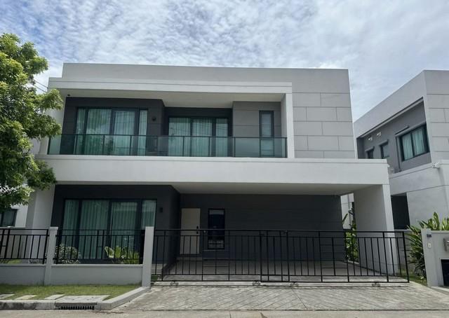 ขายหรือให้เช่า บ้านเดี่ยว 3 ชั้น โครงการ Centro ดอนเมือง-แจ้งวัฒนะ 58 ตร.วา สไตล์ Modern พร้อมอยู่ ใกล้ทางด่วนและรถไฟฟ้า 1