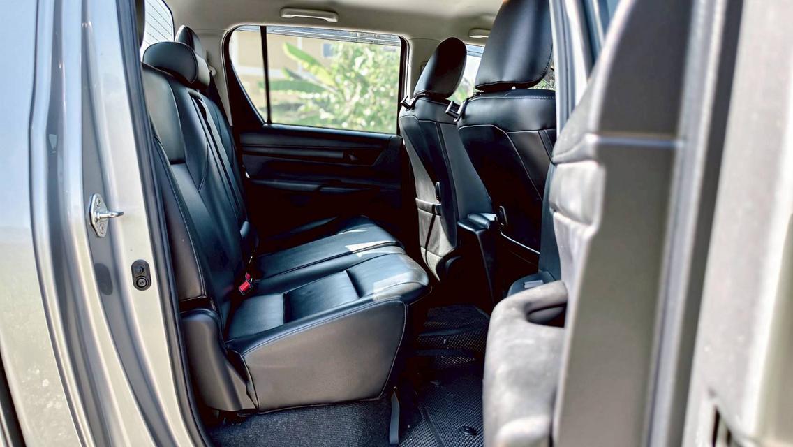 Toyota Revo 2.4Entry Z ปี22 14