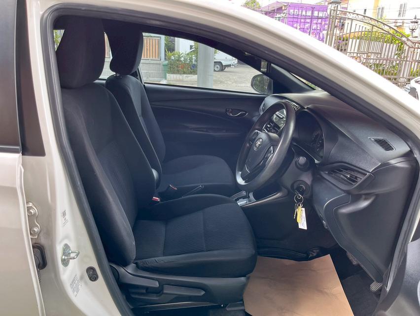 TOYOTA YARIS Hatchback 1.2 Entry ปี 2022 (ติดแก๊ส LPG) รูปที่ 6