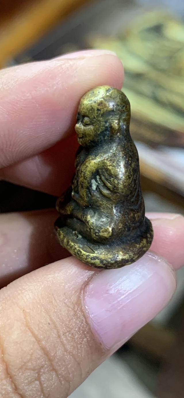 รูปหล่อหลวงพ่อเงิน วัดบางคลานพิมพ์ขี้ตา 4