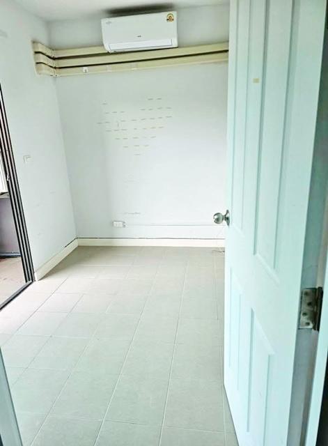 ถ.เพชรเกษม77-81ให้เช่าอาคาร 3.5 ชั้นหลังริม 28 ตร.วา.โฮมโปร เพชรเกษม 2.5 กม.350 ตร.ม. 5 นอน 3 น้ำ ตลาดอุ่นเรือน 1.1 กม. 3