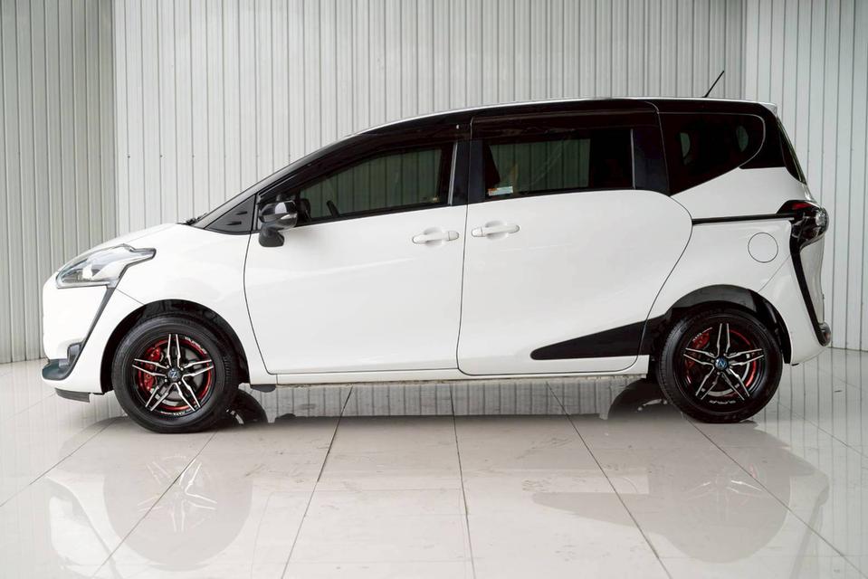 TOYOTA SIENTA 1.5 V ปี 2019 โฉม ปี16-ปัจจุบัน