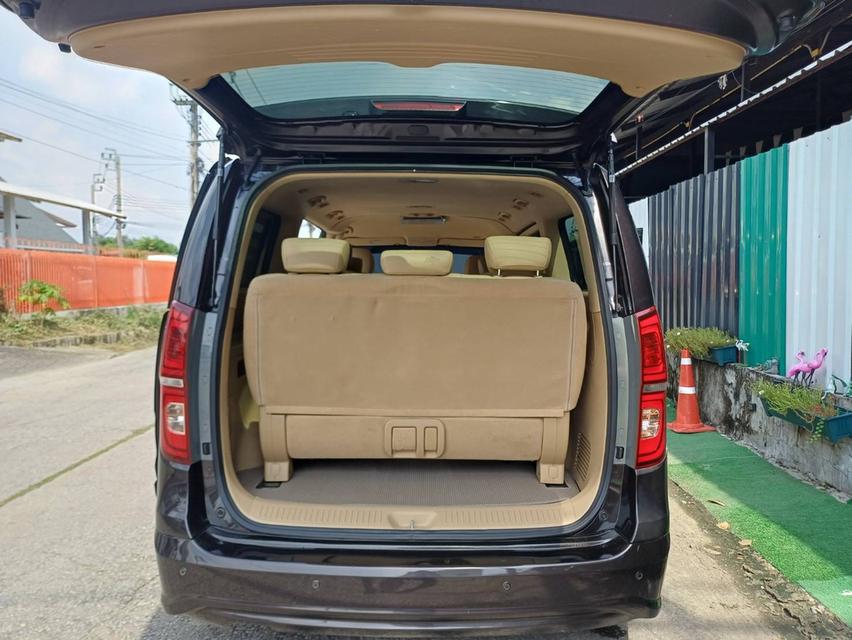 ปี2019 HYUNDAI H1 ELLITE TOP มือเดียวออกห้าง 11